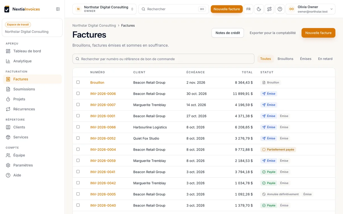 Liste de factures NextiaInvoices avec statuts brouillon, émise, payée en partie et payée